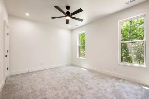 Bedroom - 8913 Anew Rd, Rogers, AR 72756 photo 3 of 8