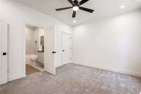 Bedroom - 8913 Anew Rd, Rogers, AR 72756 photo 4 of 8