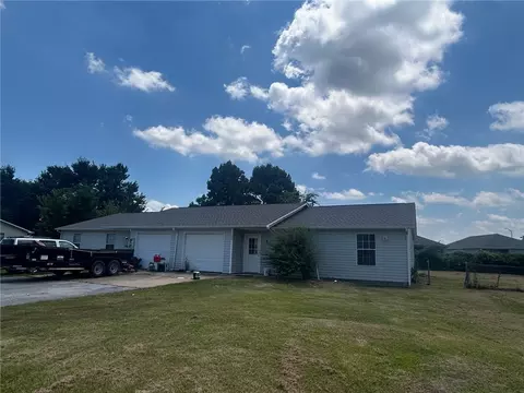 22037 Cheryl Dr, Siloam Springs, AR 72761