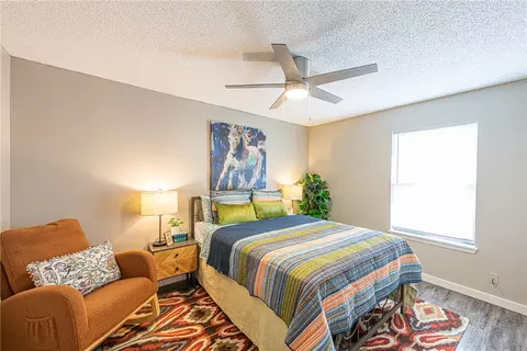 Bedroom - 1211 Walnut Pl, Elkins, AR 72727 photo 1 of 6