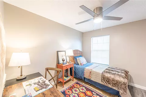Bedroom - 1211 Walnut Pl, Elkins, AR 72727 photo 5 of 6