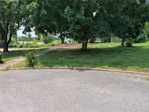 8 Ocoee Cv, Harrison, AR 72601 photo 2