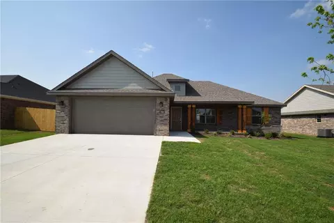 740 Hickory Meadows Ave, Springdale, AR 72762