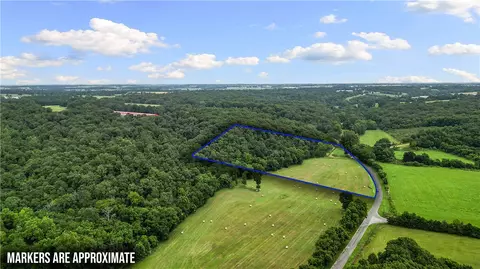 17 14ac Fr 2190, Exeter, MO 65647