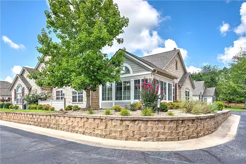 2100 W New Hope Rd #801, Rogers, AR 72758