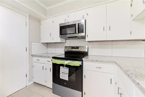 Kitchen - 2415 64th St, Fort Smith, AR 72903 photo 3 of 5