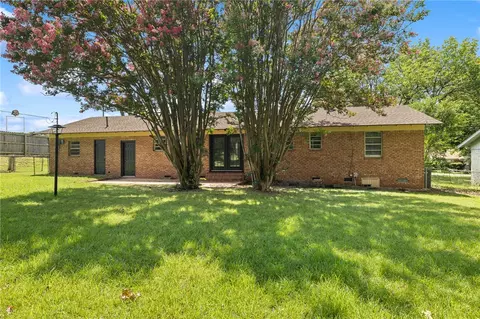 Exterior - 2415 64th St, Fort Smith, AR 72903 photo 6 of 9