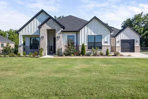 846 Asher St, Fayetteville, AR 72703