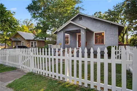 506 N Wright St, Siloam Springs, AR 72761