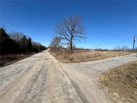 19190 Strickler Rd, West Fork, AR 72774 photo 5