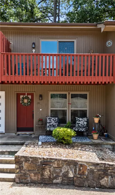 31 Nantucket Dr, Bella Vista, AR 72715