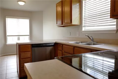 Kitchen - 348 Cascade Cir, Springdale, AR 72764 photo 1 of 3