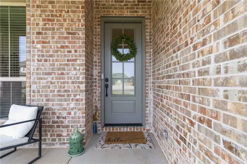 Entry Way - 450 Fox Trl, Springdale, AR 72762 photo 3 of 3