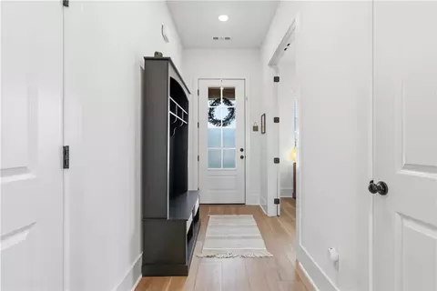 Entry Way - 450 Fox Trl, Springdale, AR 72762 photo 1 of 3