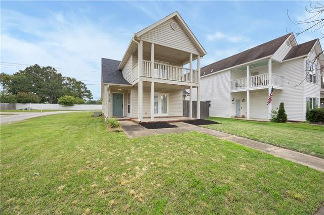 2728 Westminster Dr, Fayetteville, AR 72704