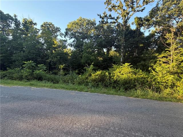 Larkhall Lane, Bella Vista, AR 72715