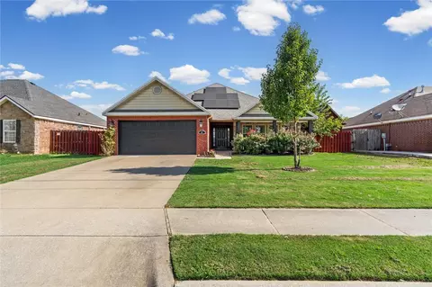 207 E Post Rd, Rogers, AR 72758