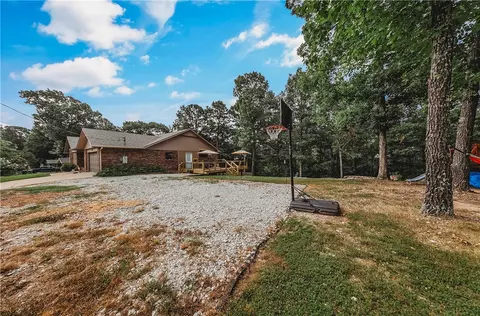 33 Little Dr, Bella Vista, AR 72715