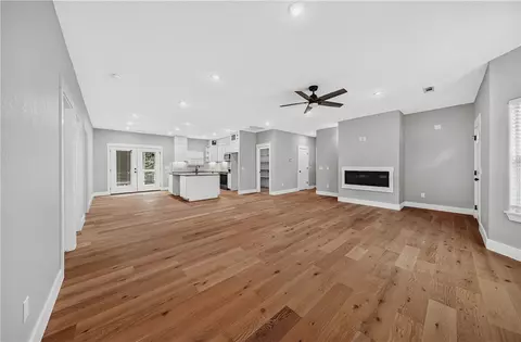 8 Whitstable Dr, Bella Vista, AR 72714