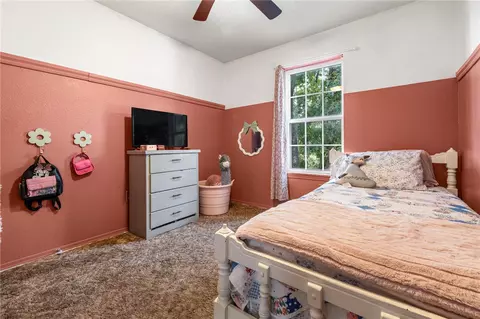 Bedroom - 3611 Shields Dr, Harrison, AR 72601 photo 1 of 4