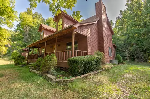 4865 County Road 933, Harrison, AR 72601