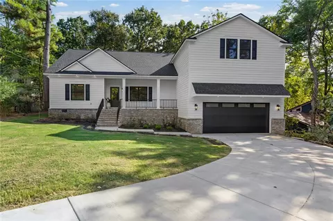 409 Patricia Ln, Fayetteville, AR 72703