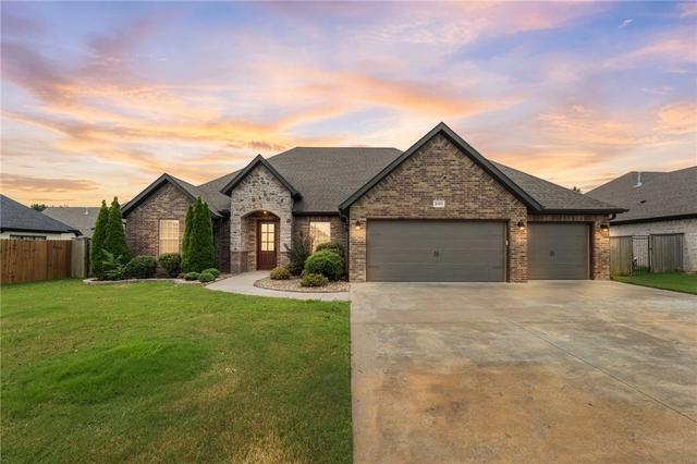 3003 SW Hazelnut Ave, Bentonville, AR 72713