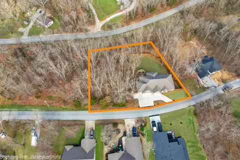 50 Melanie Dr, Bella Vista, AR 72714