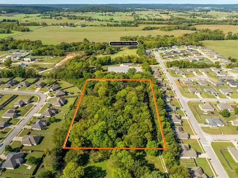 1498 Viney Grove Rd, Prairie Grove, AR 72753