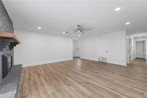 Living - 301 Wright Ave, Springdale, AR 72764 photo 2 of 3