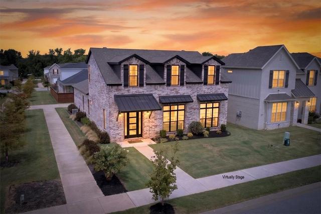 6206 SW Luna Ln, Bentonville, AR 72713
