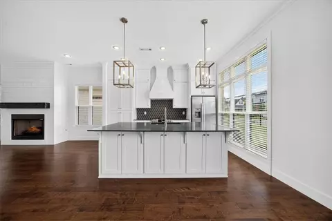 6206 SW Luna Ln, Bentonville, AR 72713