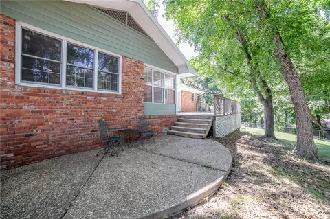 Exterior - 809 Summit Loop, Rogers, AR 72756 photo 11 of 15