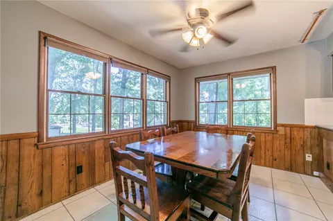 Dining - 809 Summit Loop, Rogers, AR 72756 photo 2 of 2