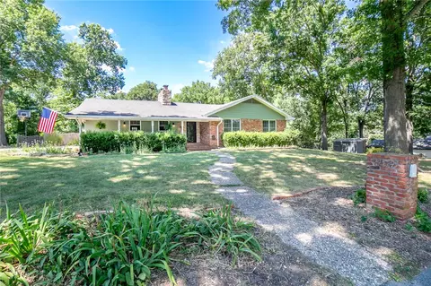 Exterior - 809 Summit Loop, Rogers, AR 72756 photo 2 of 13