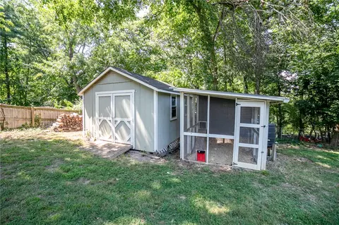 Exterior - 809 Summit Loop, Rogers, AR 72756 photo 8 of 15