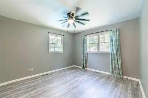 Bedroom - 809 Summit Loop, Rogers, AR 72756 photo 5 of 6
