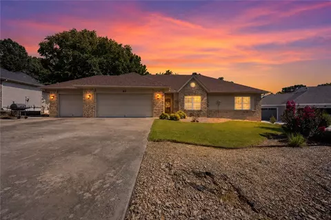 60 Oniell Cir, Bella Vista, AR 72715