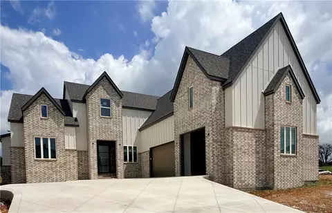 3808 SW Rhythm Ave, Bentonville, AR 72713