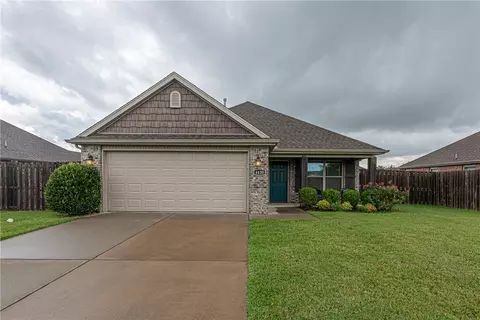 4430 W Anthem Dr, Fayetteville, AR 72704