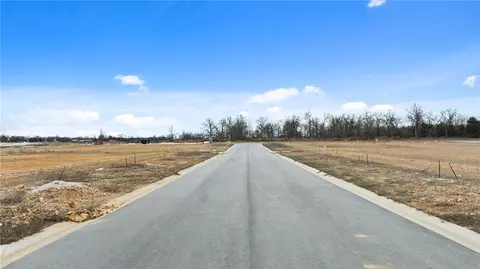 Other - 400 Jasper Ave, Centerton, AR 72719 photo 8 of 10