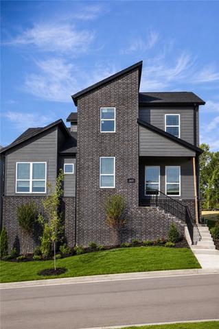 2637 E Livingston Ln, Fayetteville, AR 72703