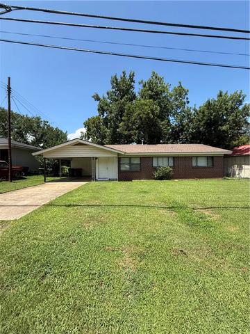 504 W 19th St, Russellville, AR 72801