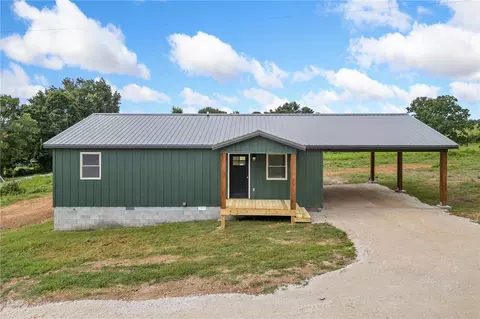 445 Cemetery Rd, Alpena, AR 72611