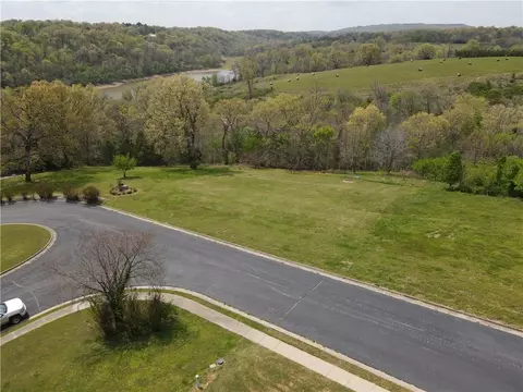 Friendship View Drive, Springdale, AR 72753