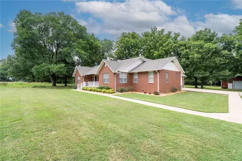 21230 Shady Grove Rd, Siloam Springs, AR 72761