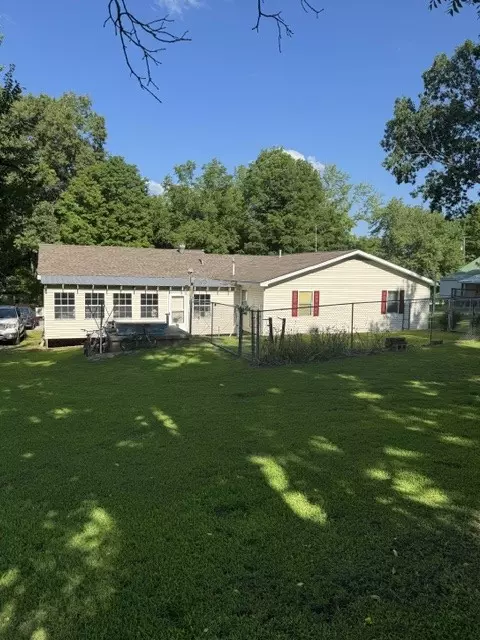 Other - 1002 N Robinson, Harrison, AR 72601 photo 2 of 11