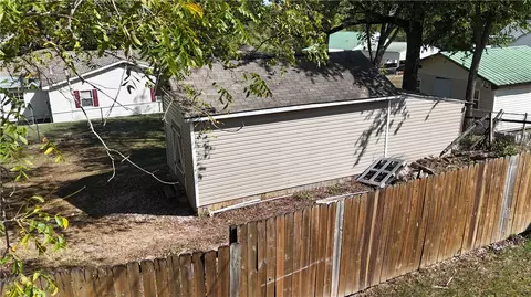 Other - 1002 N Robinson, Harrison, AR 72601 photo 5 of 11