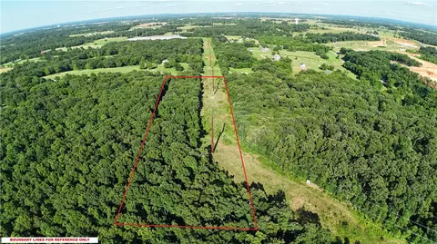 9399 Spring Valley Rd, Gravette, AR 72736 photo 6