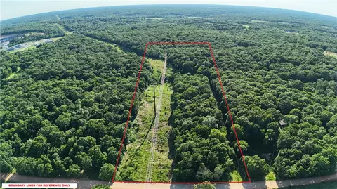 9399 Spring Valley Rd, Gravette, AR 72736 photo 2